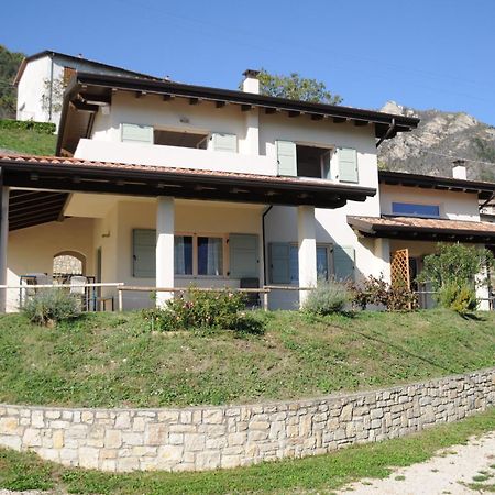 Villetta 56 Blu Yellow And Red Lake View Garden Private Parking By Garda Domus Mea Tremosine Luaran gambar