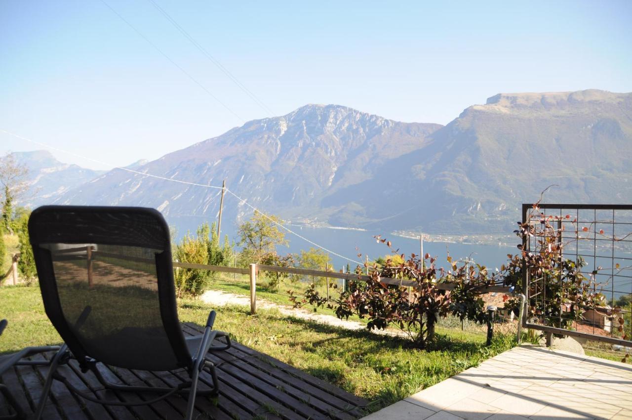 Villetta 56 Blu Yellow And Red Lake View Garden Private Parking By Garda Domus Mea Tremosine Luaran gambar