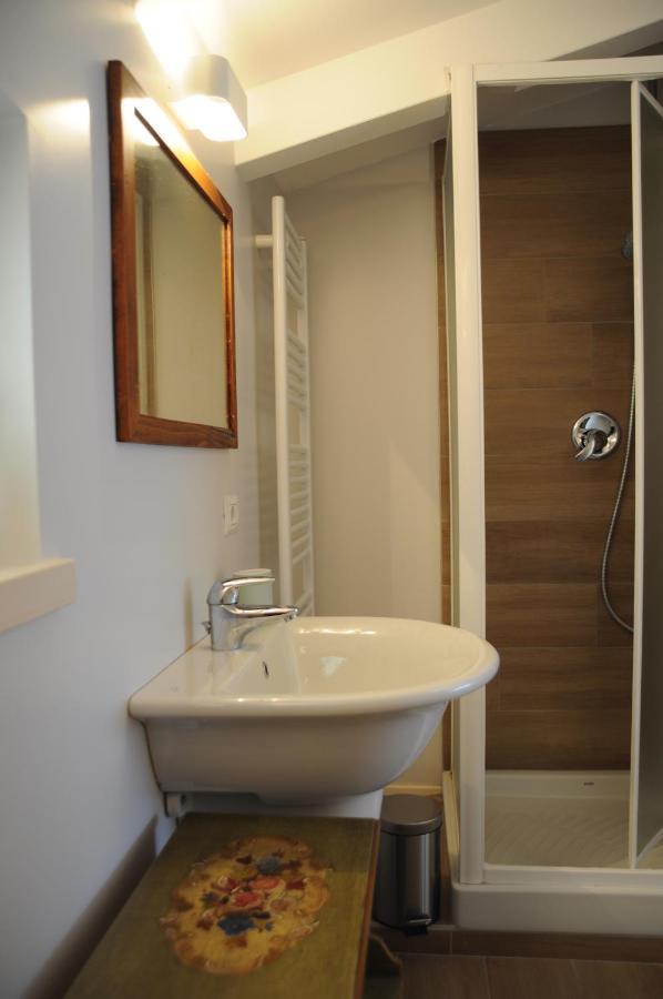 Villetta 56 Blu Yellow And Red Lake View Garden Private Parking By Garda Domus Mea Tremosine Luaran gambar