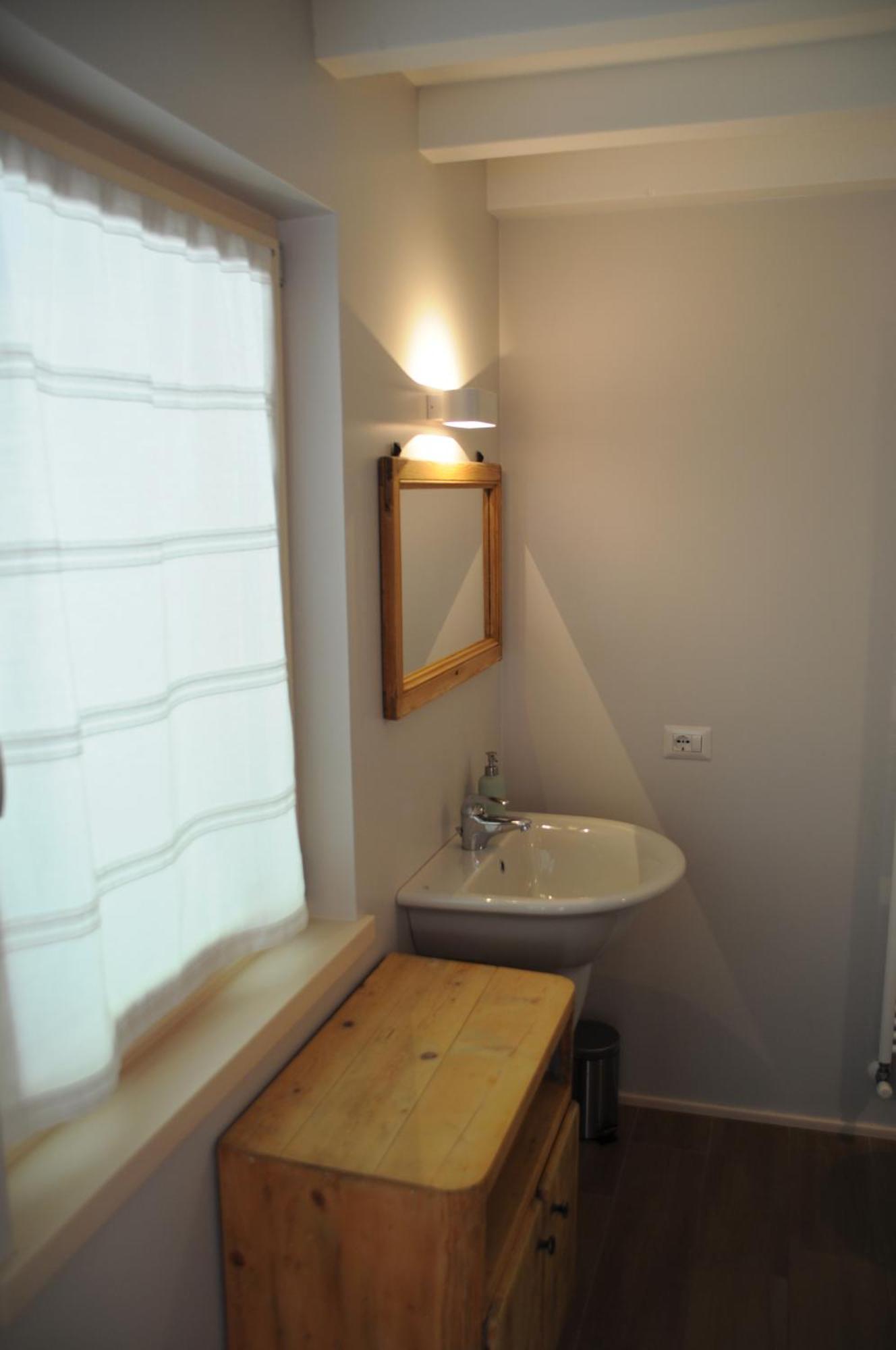 Villetta 56 Blu Yellow And Red Lake View Garden Private Parking By Garda Domus Mea Tremosine Luaran gambar