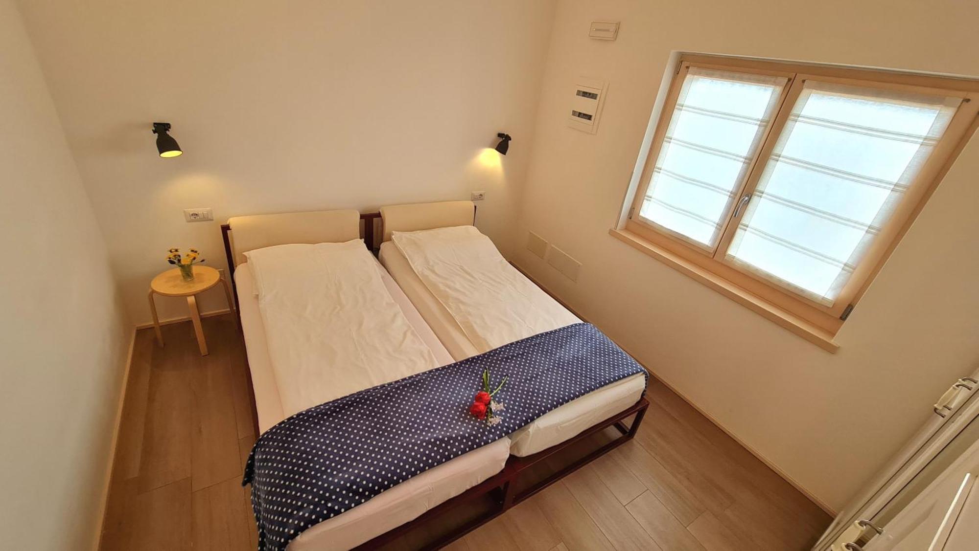 Villetta 56 Blu Yellow And Red Lake View Garden Private Parking By Garda Domus Mea Tremosine Luaran gambar